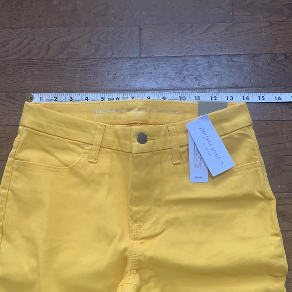 Chico's PERFECT STRETCH Girlfriend Slim Ankle Jeans - Size  US (2) - Sunbeam - Picture 2 of 10